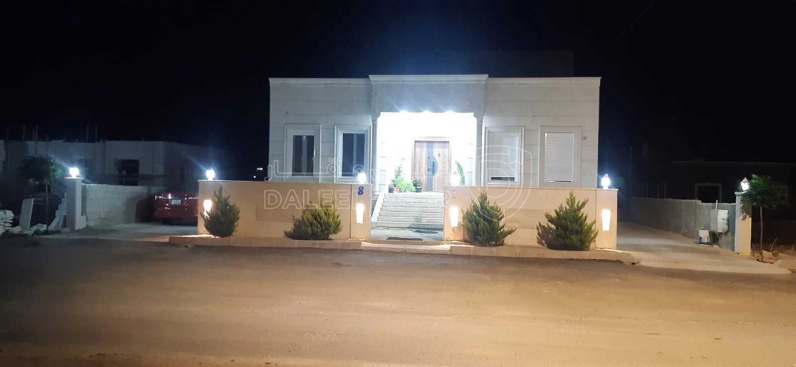 فيلا/منزل في  بيت مستقل للبيع في جاوا – مساحة واسعة وبناء حديث - 150,000 دأ - صورة 1